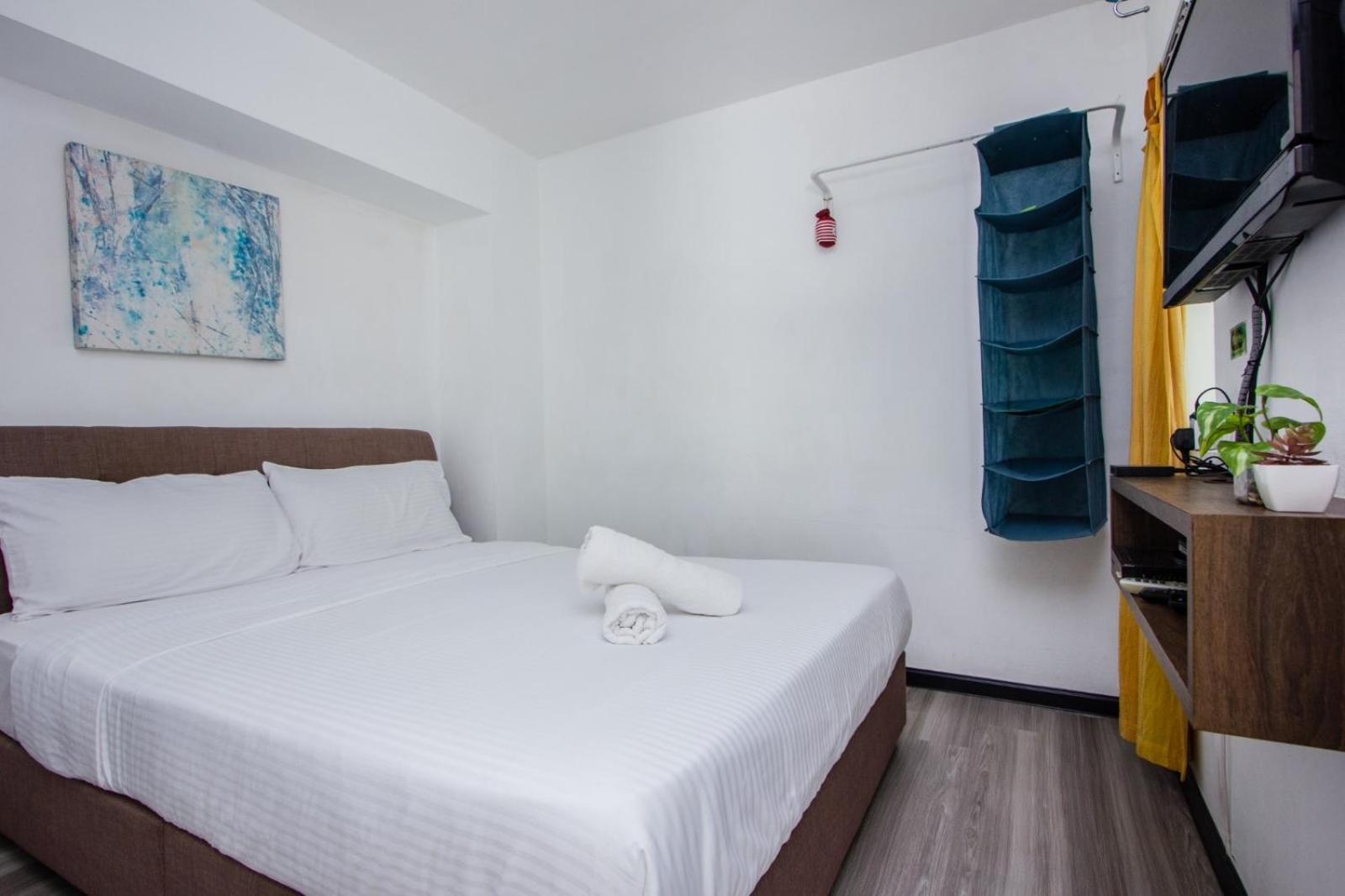 Nautilus Bay Home Inn George Town Esterno foto